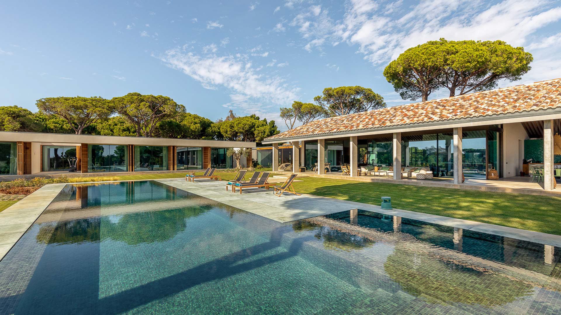 Sophistication in heart of Vale do Lobo and Quinta do Lago