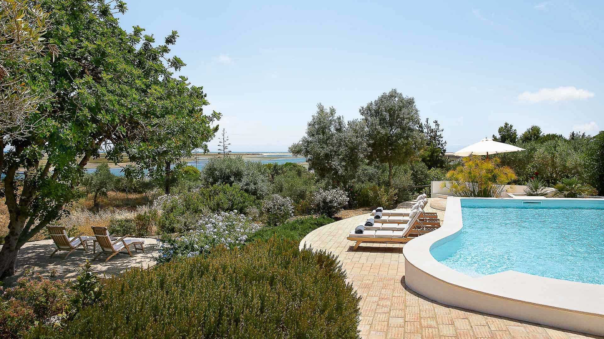 Unique Oceanfront Villa for Chic Algarve Retreat